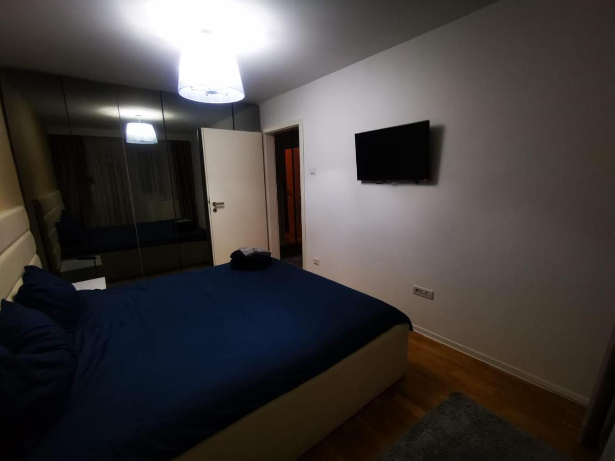 Luxury Apartment. 10 Minutes Taxi Ride To Center Тимишоара Екстериор снимка