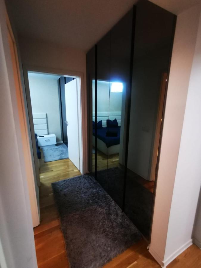 Luxury Apartment. 10 Minutes Taxi Ride To Center Тимишоара Екстериор снимка